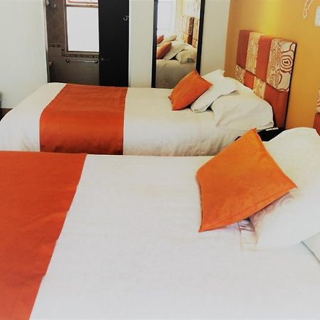 Casa Madrigal Hotel Pasto Bagian luar foto